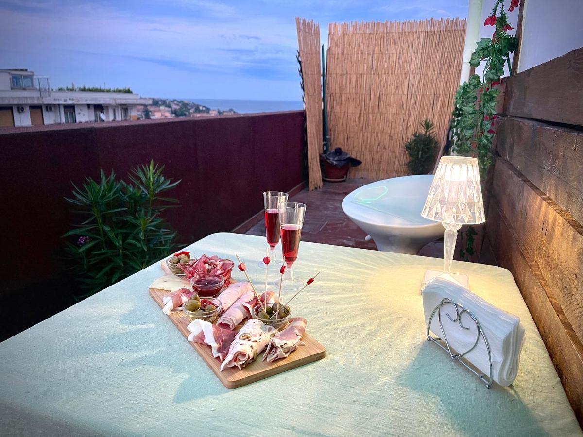 Le Suite Del Lungomare Aeroporto di Catania Fontana Rossa Esterno foto